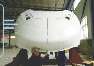 产品就是硬!青岛“小企业”为复兴号车头罩提供新材料